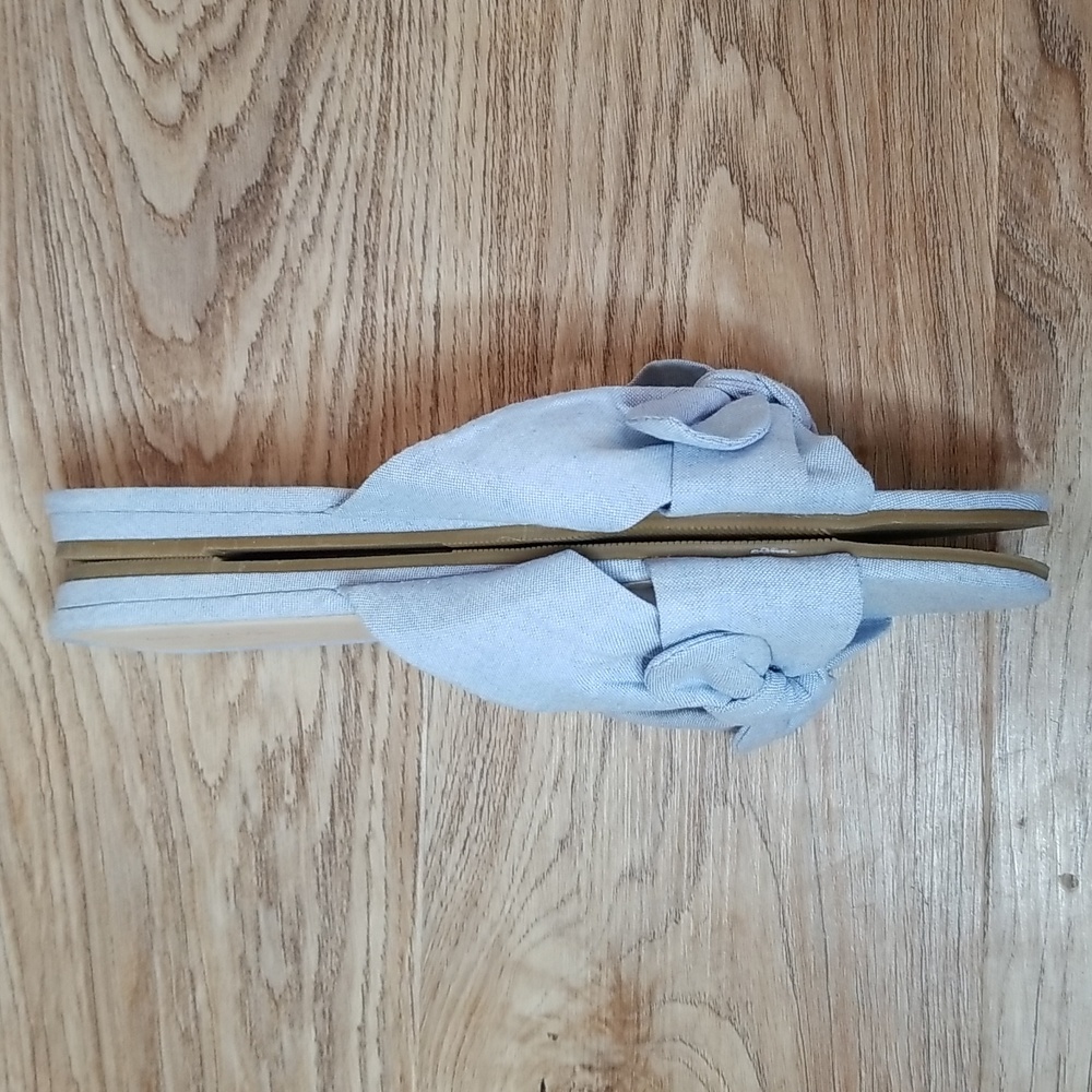 Ann Taylor Light Blue Open Toe Flats Size 8 - Picture 7 of 10